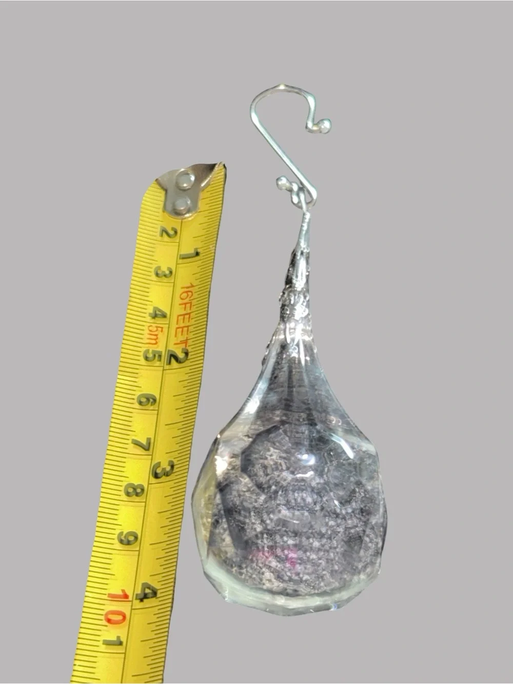 VTG Dazzling Drop Christmas ornaments Lot Of 4  Faceted Acrylic Silver Top